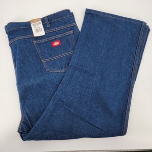 Dickies Mens Big & Tall Regular Fit Medium Wash Blue Jeans 54 UL (54x30) NWT